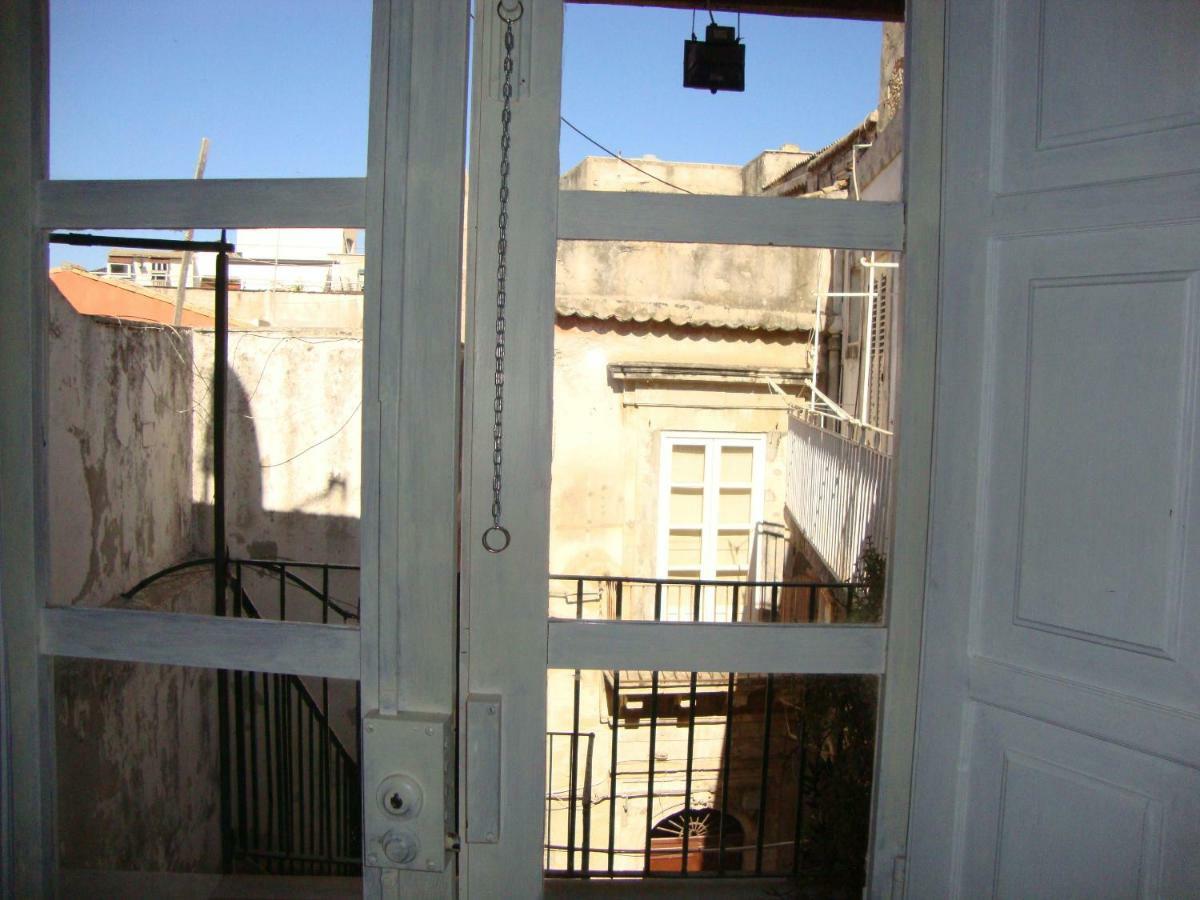Il Nido Di Diana In Ortigia Apartment Syracuse Ngoại thất bức ảnh